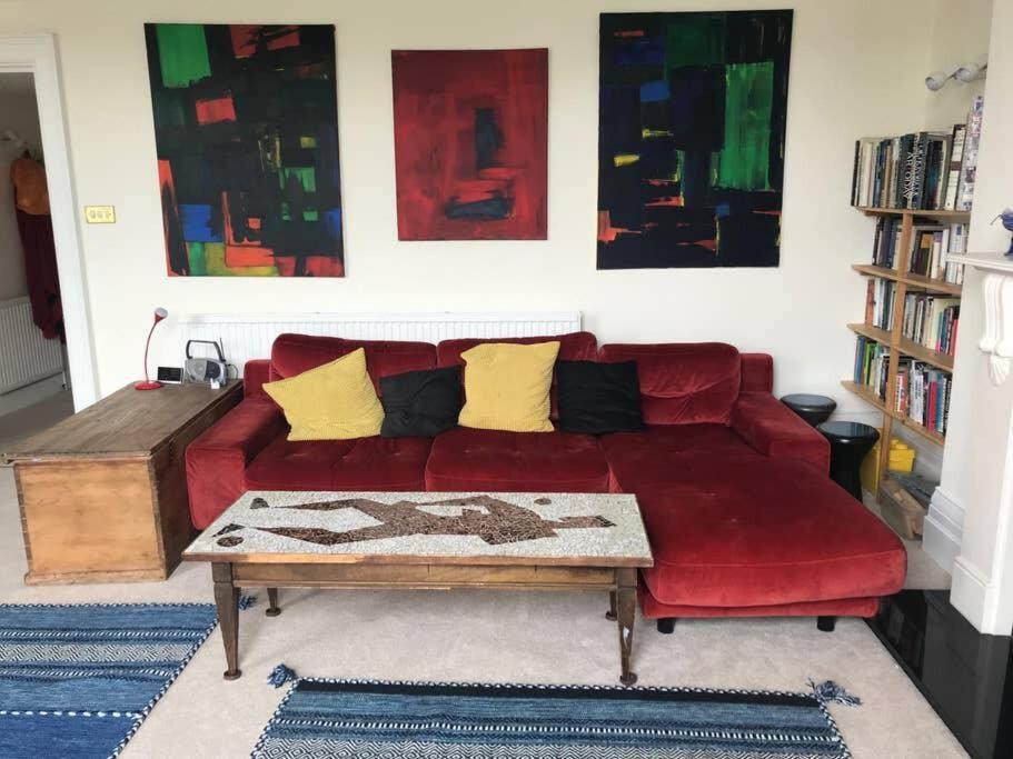 Stunning Arty Apartment In The Heart Of Clifton Bristol Kültér fotó